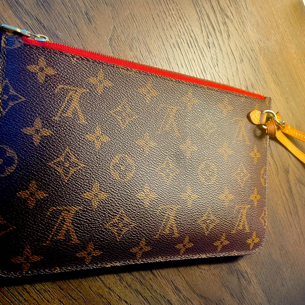 Louis Vuitton Neverful GM wallet